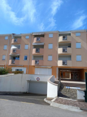 APP Petre-3 floor